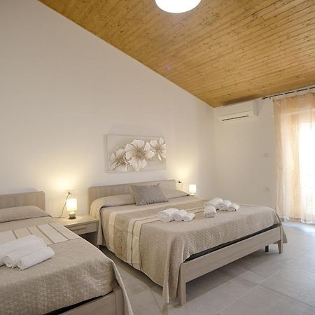 Casa Lucia Hotell Olbia Exteriör bild