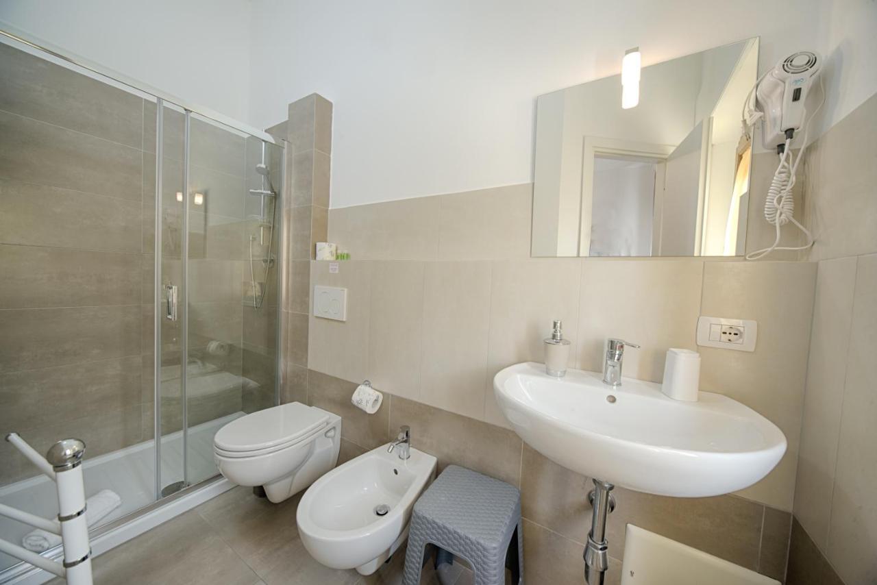 Casa Lucia Hotell Olbia Exteriör bild