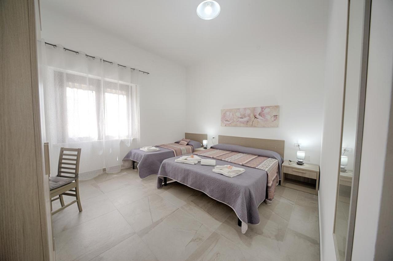 Casa Lucia Hotell Olbia Exteriör bild