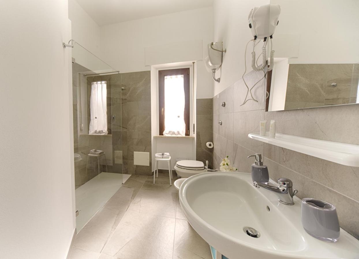 Casa Lucia Hotell Olbia Exteriör bild