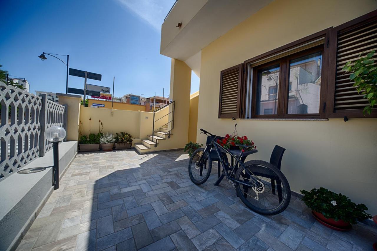 Casa Lucia Hotell Olbia Exteriör bild