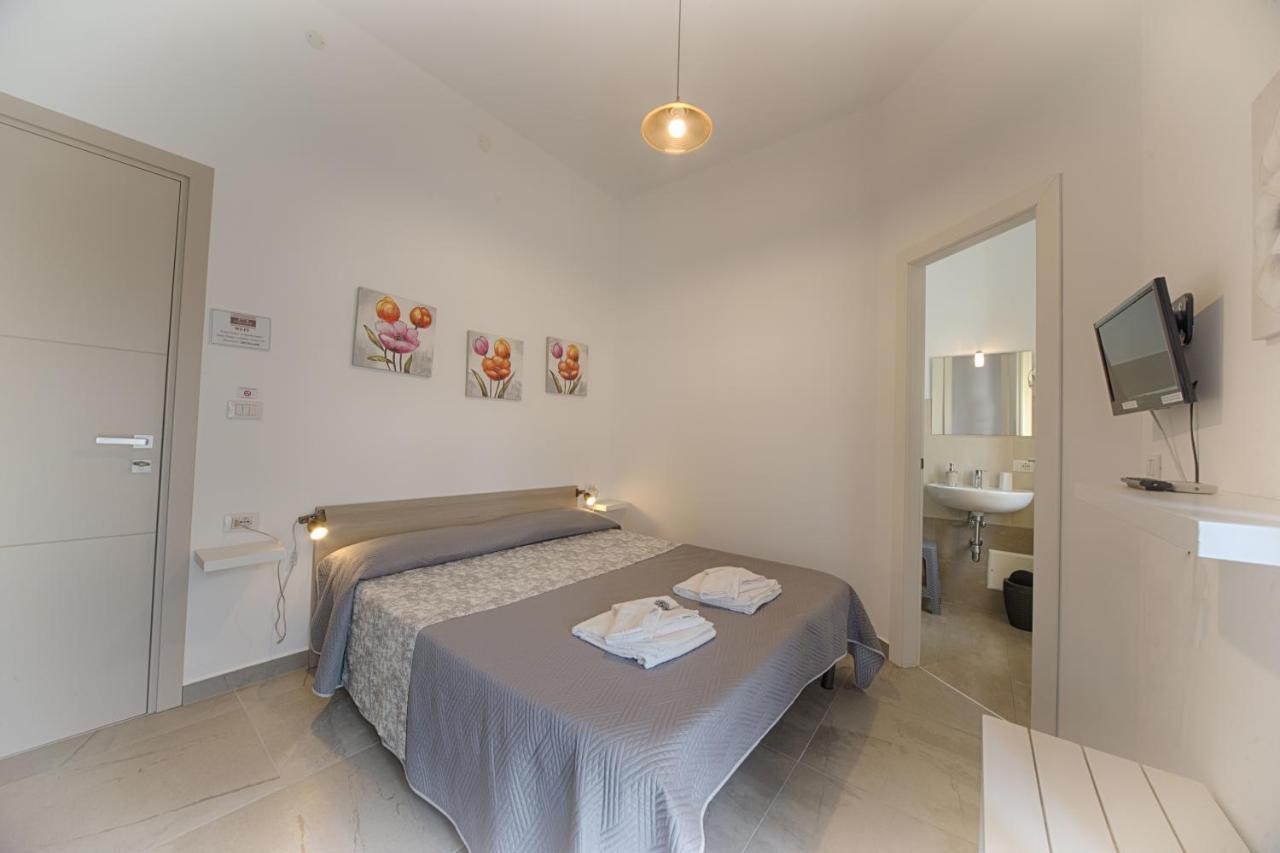 Casa Lucia Hotell Olbia Exteriör bild
